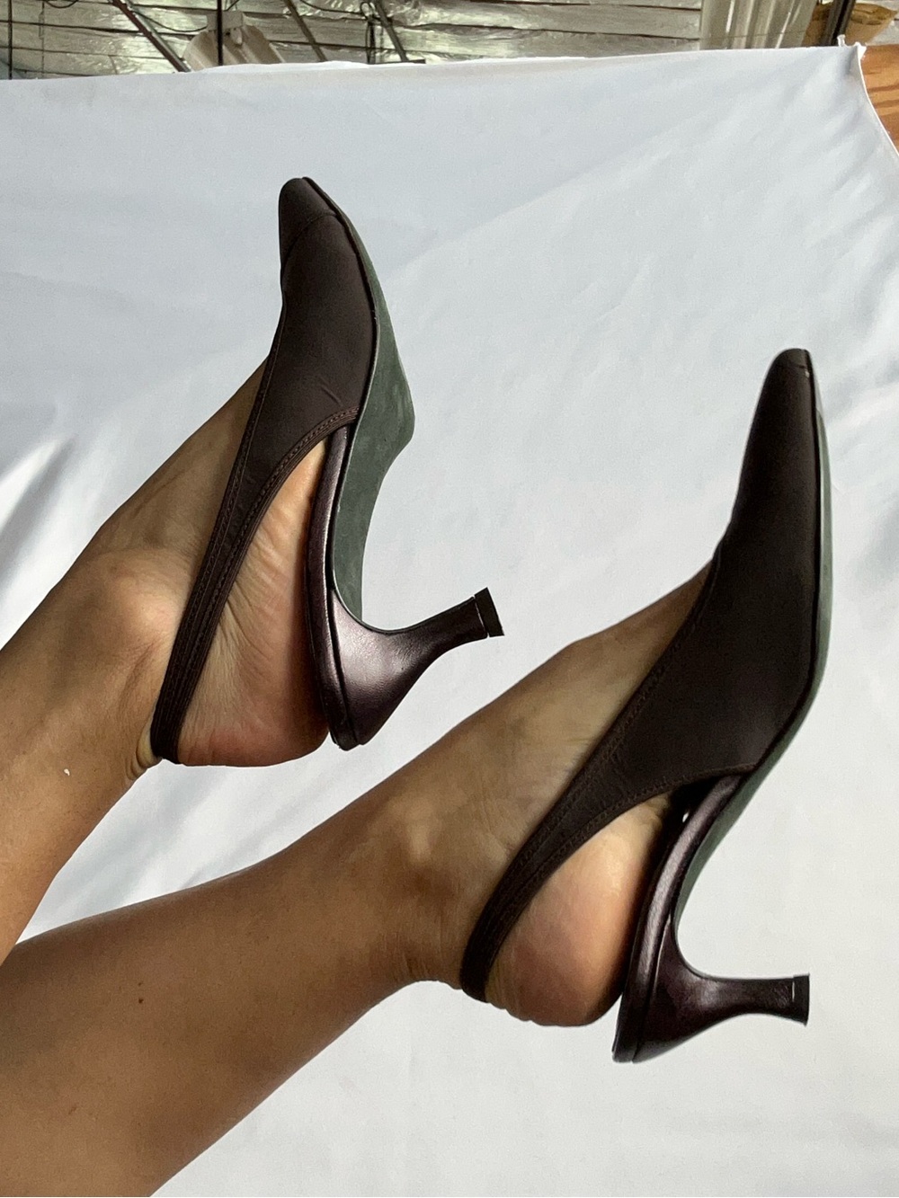 Donald J Pljner Chocolate Brown Stretch Slingback Kitten Heels